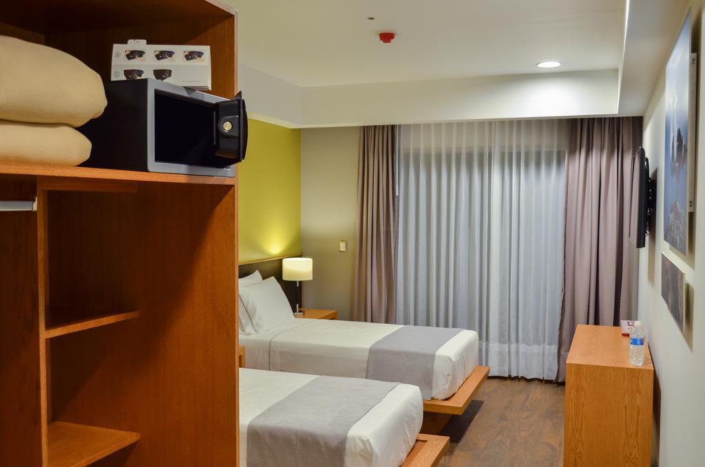 Concept Hotel Zamora de Hidalgo Oda fotoğraf