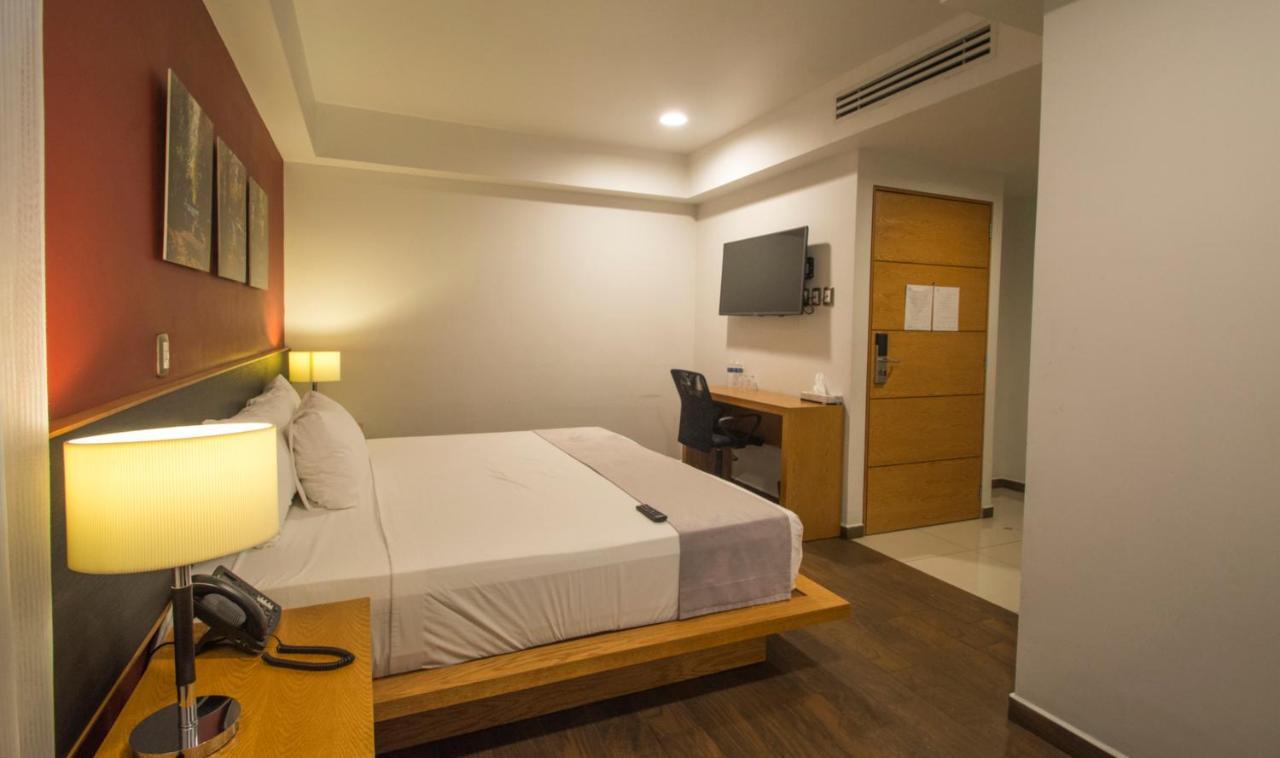 Concept Hotel Zamora de Hidalgo Dış mekan fotoğraf